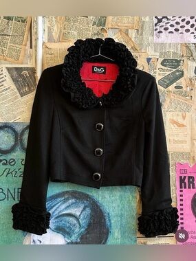 Vintage 2000’s D&G Black Cropped Jacket with Ruffled Collar